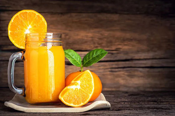 Frischer gepresster Edelstahl Hotel-fertigte frischer Juice Vending Machines 1500W besonders an